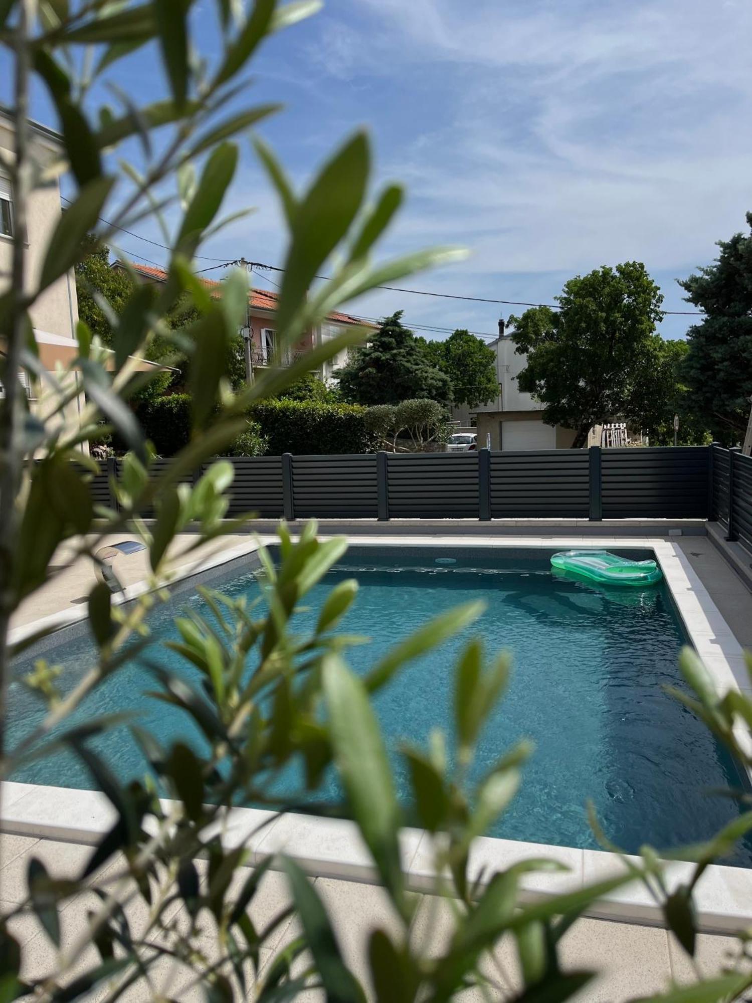 Apartman Dora Šmrika Exteriör bild