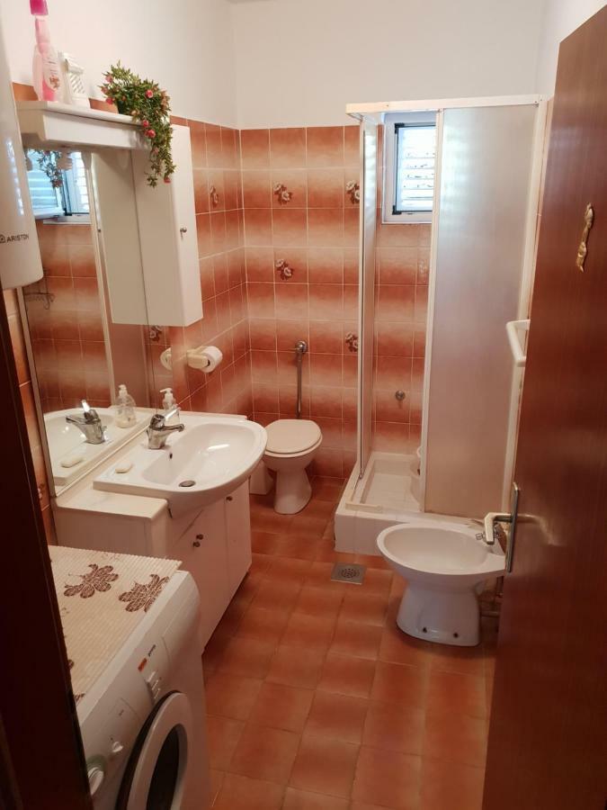 Apartman Dora Šmrika Exteriör bild