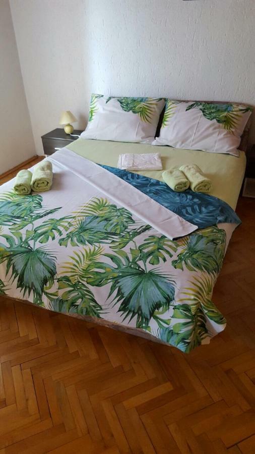 Apartman Dora Šmrika Exteriör bild